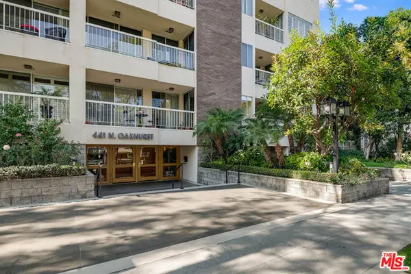 441 N Oakhurst Drive #203, Beverly Hills, CA 90210