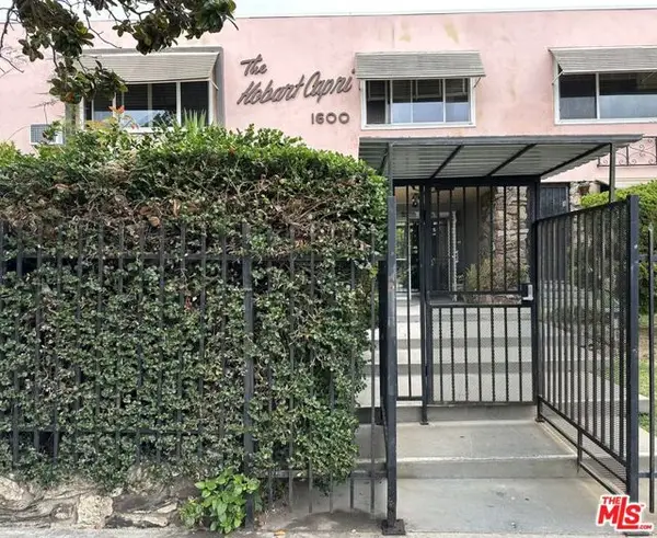 1600 N Hobart Boulevard #16, Los Angeles, CA 90027
