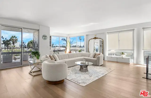 320 N Maple Drive #507, Beverly Hills, CA 90210 - #2