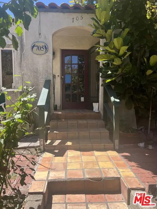 705 Superba Avenue, Venice, CA 90291 - #3