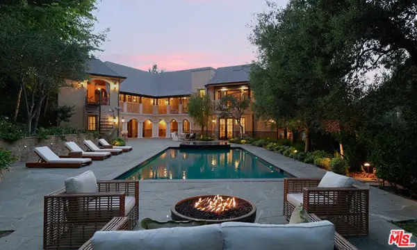 3911 Oeste Avenue, Studio City (los Angeles), CA 91604