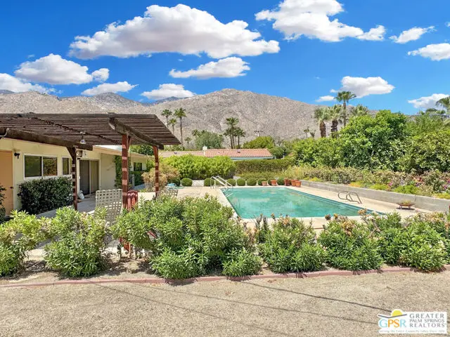 634 E Palo Verde Avenue, Palm Springs, CA 92264 - #2