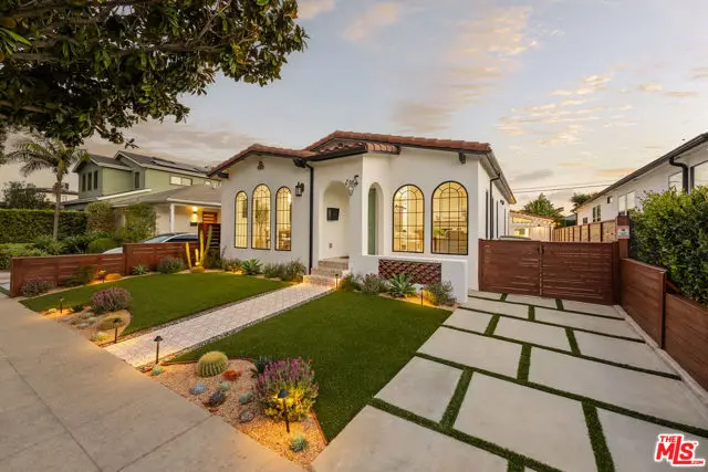 4241 Beethoven Street, Los Angeles, CA 90066 - #2