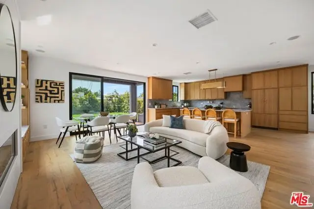 4323 Beethoven Street, Los Angeles, CA 90066 - #2