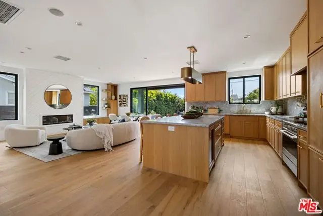 4323 Beethoven Street, Los Angeles, CA 90066 - #3