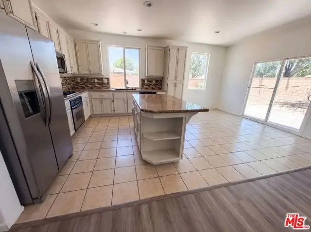3147 W Lingard Street, Lancaster, CA 93536 - #2