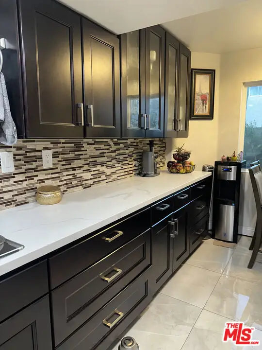 15014 Portofino Lane, San Fernando Valley, CA 91343 - #3