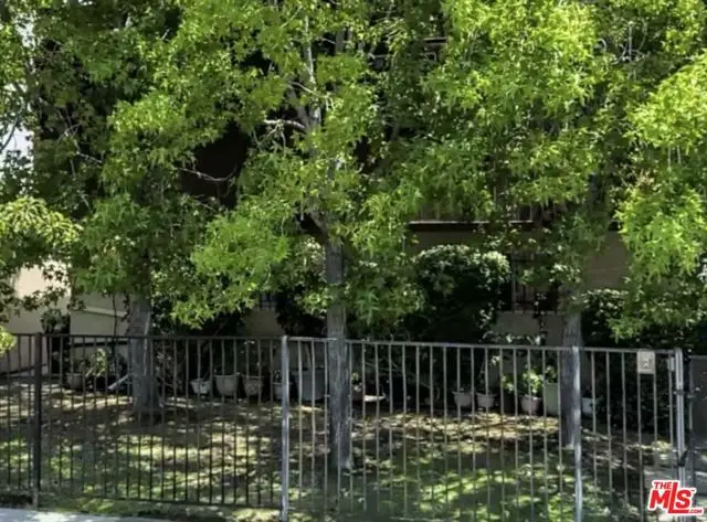 2946 S Western Avenue, Los Angeles, CA 90018 - #1