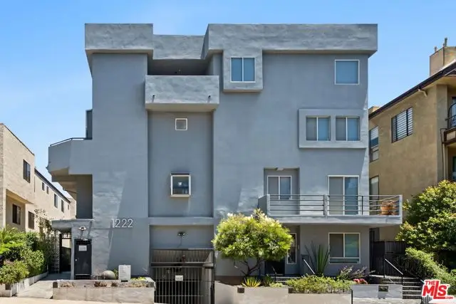 1222 N Kings Road #8, West Hollywood, CA 90069 - #3