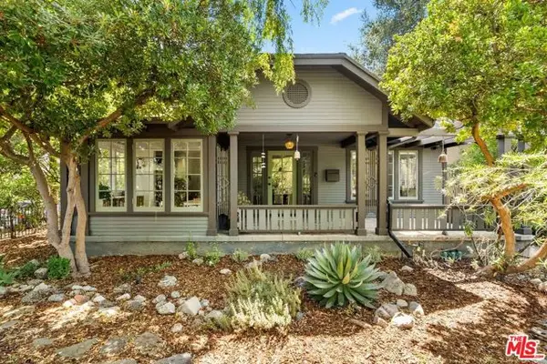 1788 N Los Robles Avenue, Pasadena, CA 91104