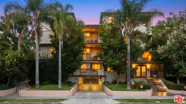 8121 Norton Avenue #201, Los Angeles, CA 90046