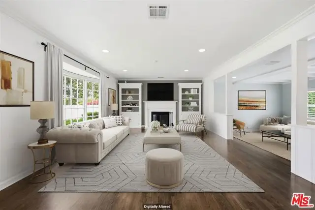 4954 Mammoth Avenue, Sherman Oaks, CA 91423 - #3