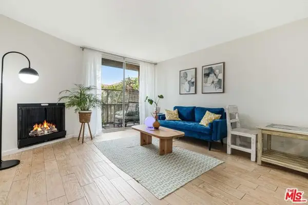 8740 Tuscany Avenue #207, Playa Del Rey (los Angeles), CA 90293