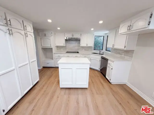4421 Stanbridge Avenue, Long Beach, CA 90808 - #2
