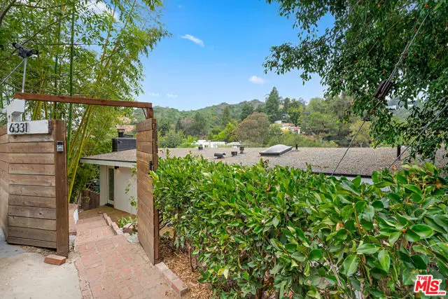 6331 Grape Place, Los Angeles, CA 90068 - #2