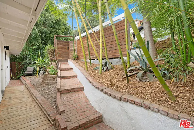 6331 Grape Place, Los Angeles, CA 90068 - #3
