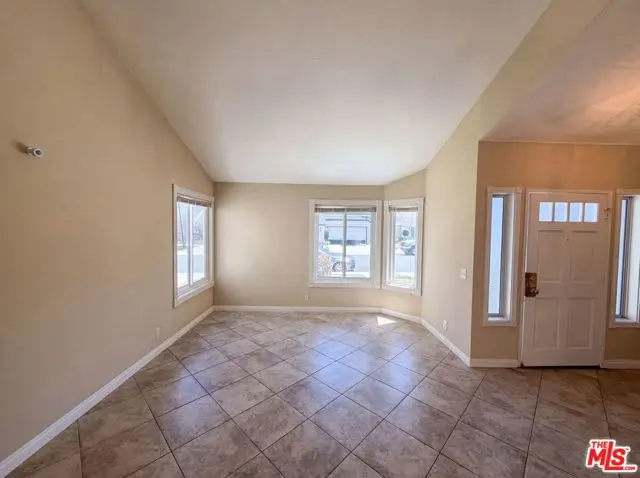 28061 Virginia, Mission Viejo, CA 92692 - #3