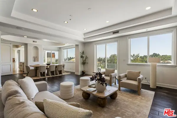 4726 San Sebastian Drive, Woodland Hills (los Angeles), CA 91364