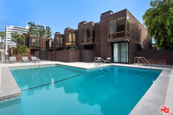1033 Carol Drive #T3, West Hollywood, CA 90069