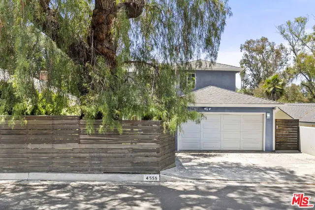 4555 Don Pio Drive, Woodland Hills, CA 91364 - #1