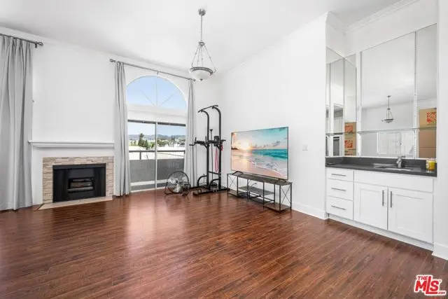 12001 Goshen Avenue #303, Los Angeles, CA 90049 - #3