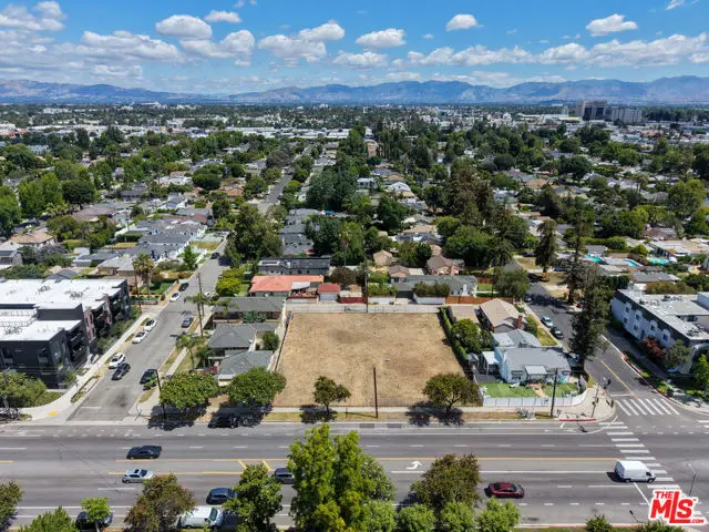 14715 Burbank Boulevard, Van Nuys, CA 91411 - #1