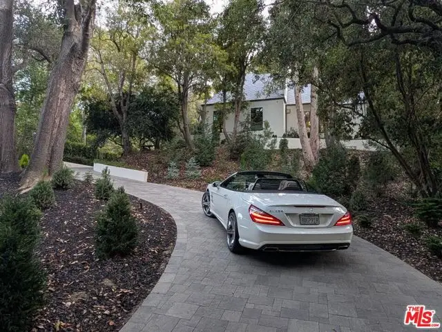 943 Moraga Drive, Los Angeles, CA 90049 - #1