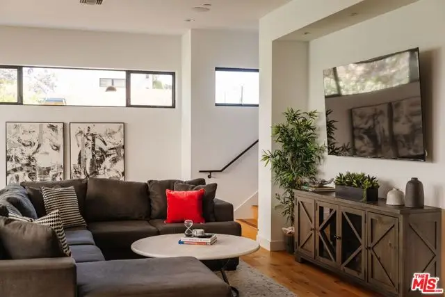 2416 Penmar Avenue, Venice, CA 90291 - #3