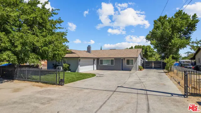3305 W Avenue L6, Lancaster, CA 93536 - #2