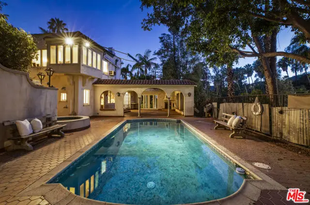 2586 Aberdeen Avenue, Los Angeles, CA 90027 - #2
