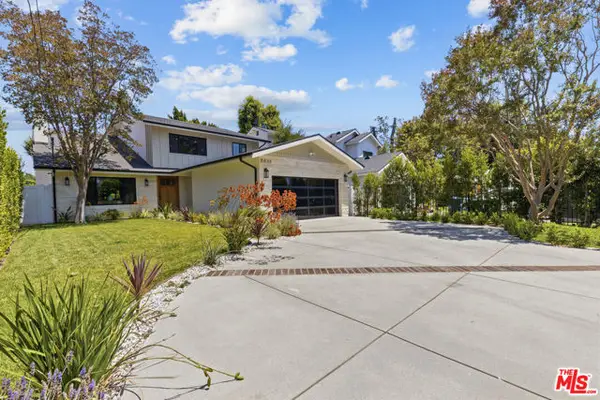 5032 Bluebell Avenue, Valley Village, CA 91607