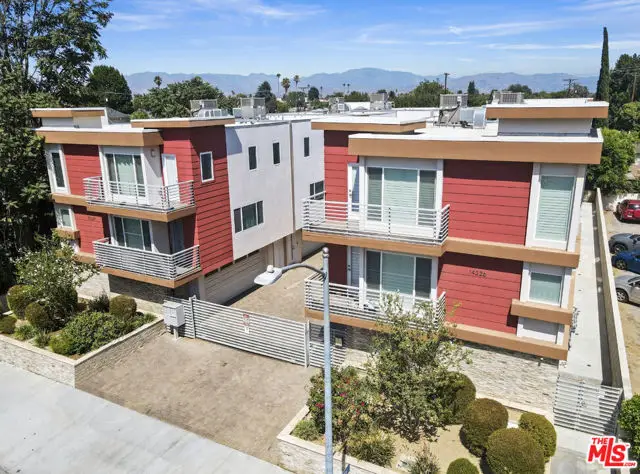 14321 Irma Way, Van Nuys, CA 91405 - #2