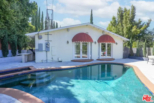7796 Skyhill Drive, Los Angeles, CA 90068