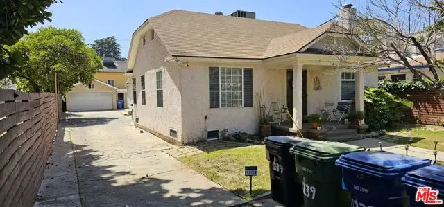 1239 N Beachwood Drive, Los Angeles, CA 90038 - #1