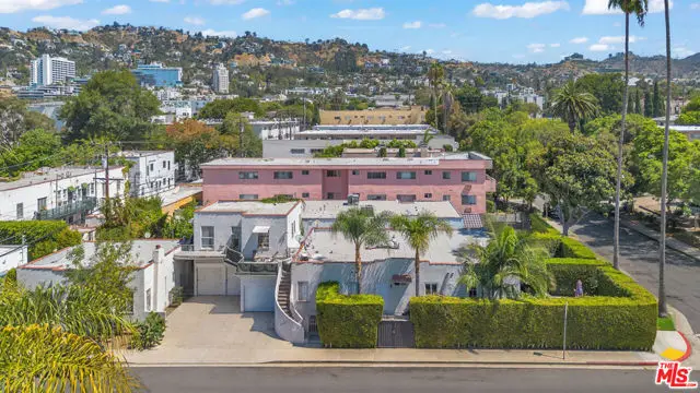 8261 Romaine Street, West Hollywood, CA 90046 - #2