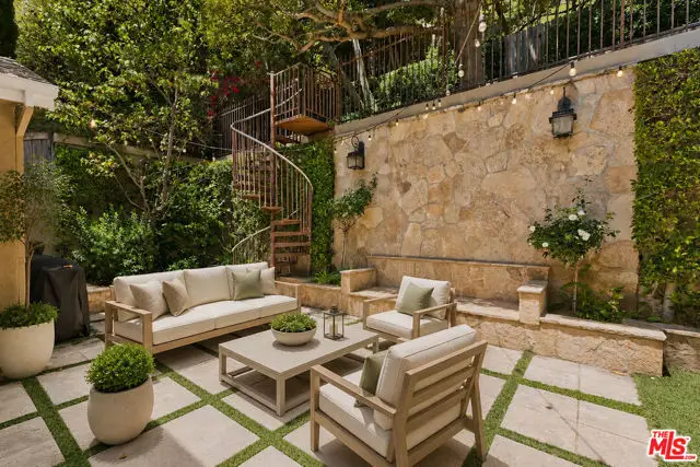 1519 Schuyler Road, Los Angeles, CA 90210 - #1
