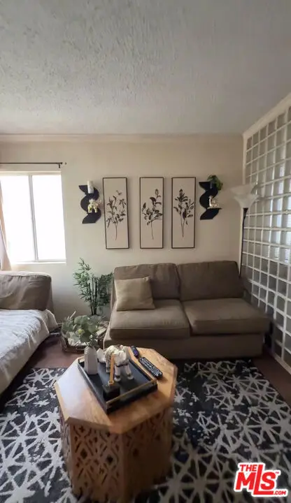3566 Chesapeake Avenue, Los Angeles, CA 90016 - #2