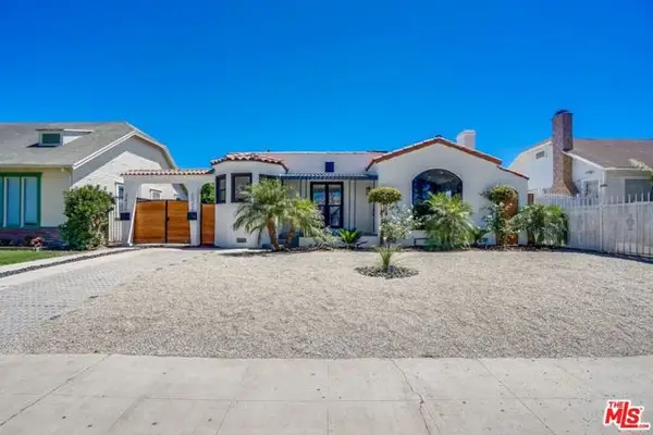 2022 W 77th Street, Los Angeles, CA 90047