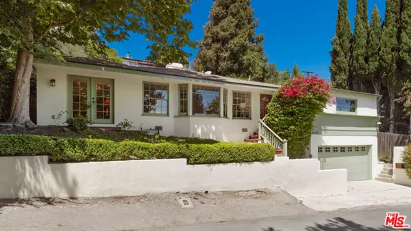 4065 Woodman, Sherman Oaks, CA 91423
