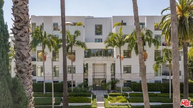 447 N Doheny Drive #101, Beverly Hills, CA 90210 - #2