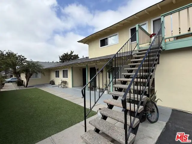 7571 Amazon Drive, Huntington Beach, CA 92647 - #3