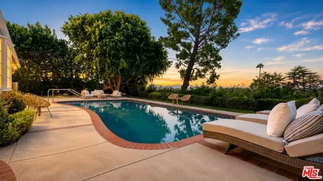 4236 Bonavita Drive, Encino, CA 91436 - #1
