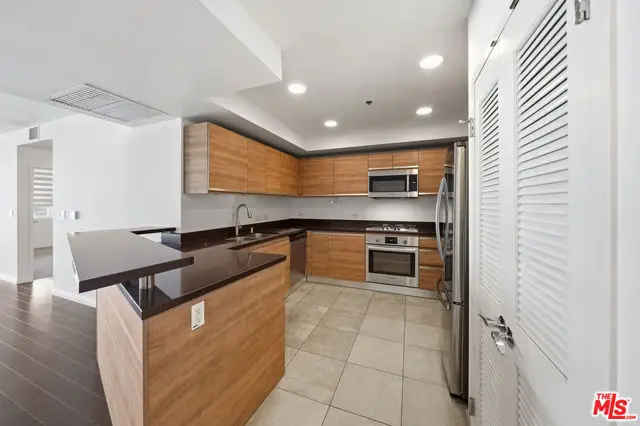 3785 Wilshire Boulevard #1607, Los Angeles, CA 90010 - #3