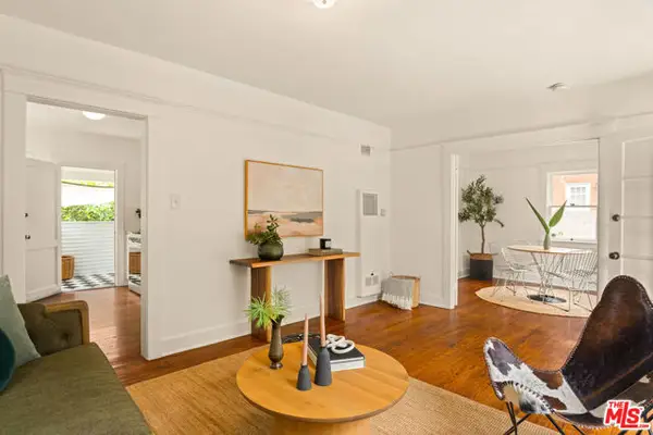 6039 Piedmont Avenue, Los Angeles, CA 90042