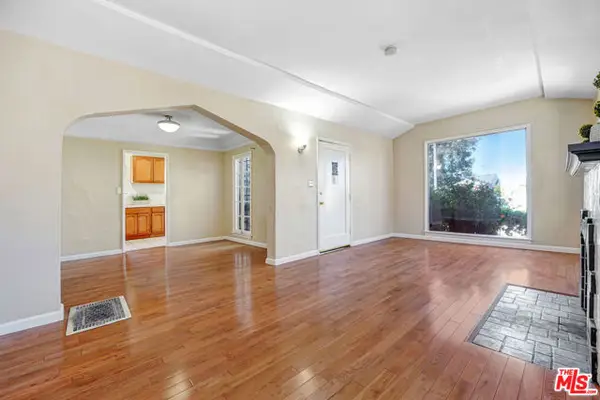 9136 S Harvard Boulevard, Los Angeles, CA 90047