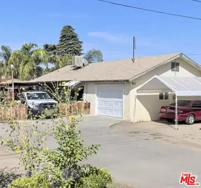 911 Butler Road, Bakersfield, CA 93304 - #1