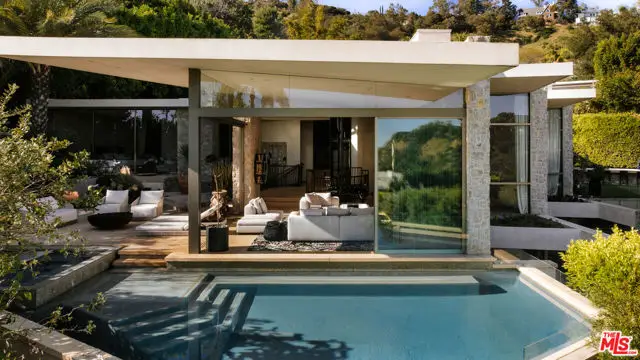 9233 Swallow Drive, West Hollywood, CA 90069 - #3