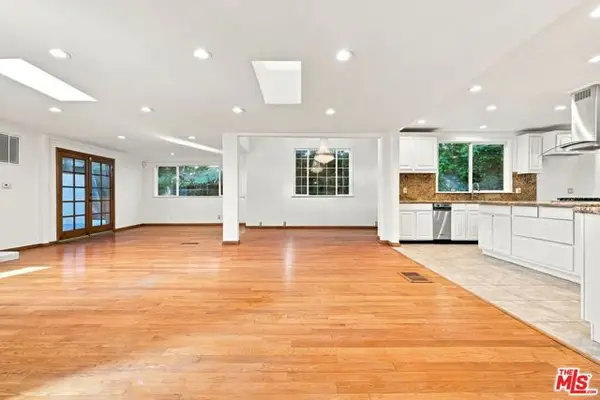 1029 N Beverly Glen Boulevard, Los Angeles, CA 90077