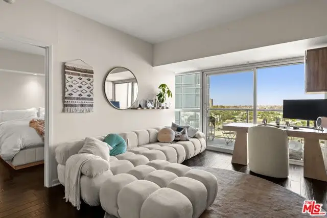 13700 Marina Pointe Drive #809, Marina Del Rey, CA 90292 - #1