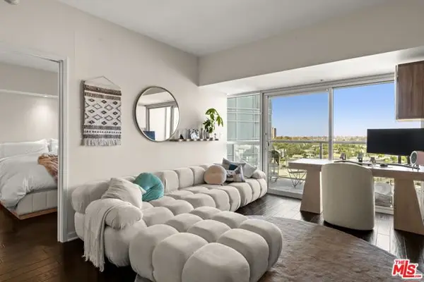 13700 Marina Pointe Drive #809, Marina Del Rey, CA 90292